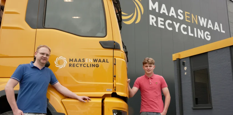 Karst en Ward van Maas en Waal Recycling_jouw afval_onze zorg_afvalverwerking.png